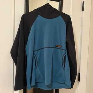 Melanzana wind pro hoodie Women’s Small.